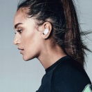 E6s BLUETOOTH Bezdrátová sluchátka TWS Powerbank bílá