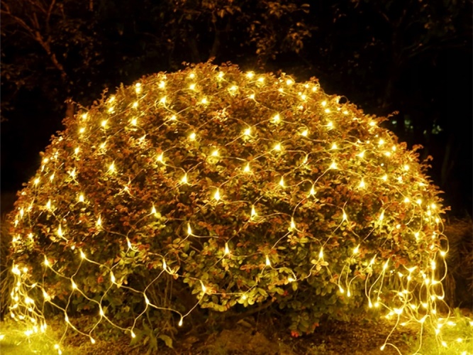 Vánoční síťový světelný řetěz teplá bílá 100 LED 100x200cm