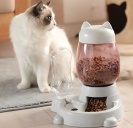 Dávkovač granulí a vody pro kočky 2v1
