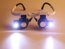 Náhlavní lupa s LED světlem hodinářská 8x 23x
